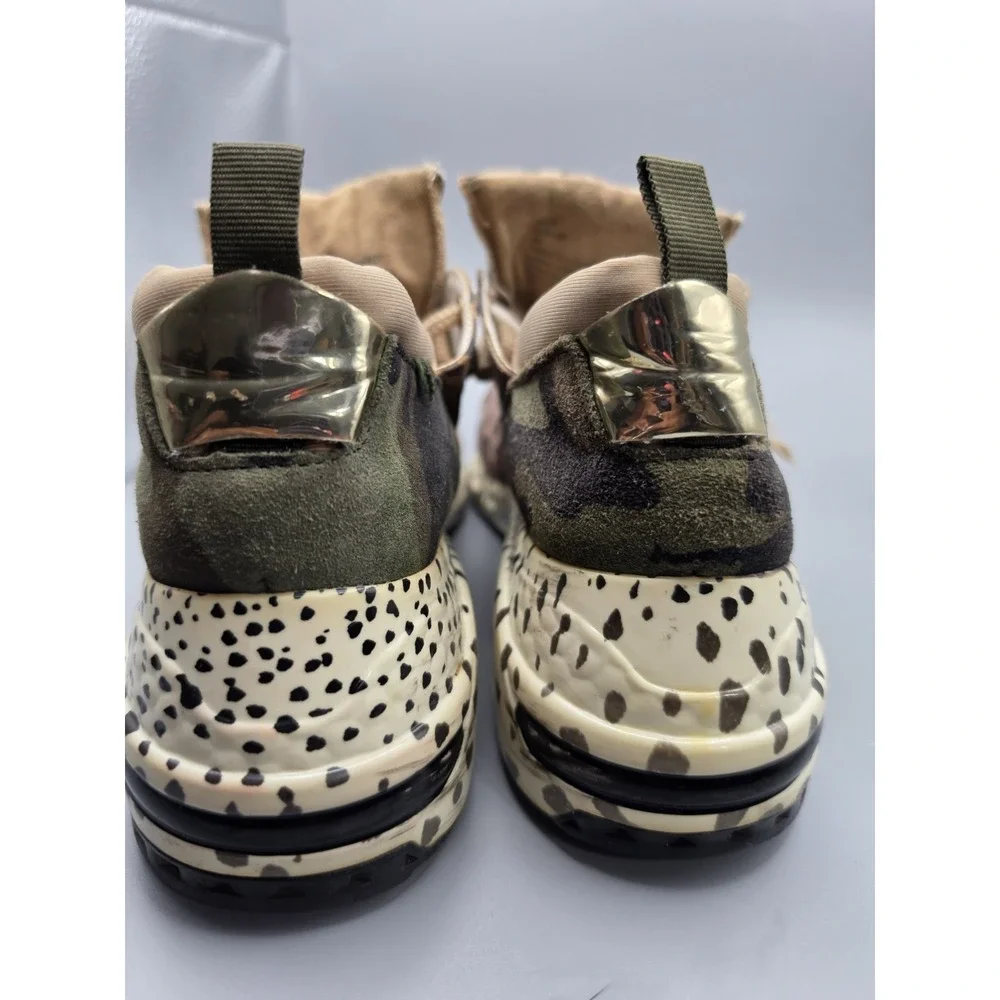 Steve Madden steve madden